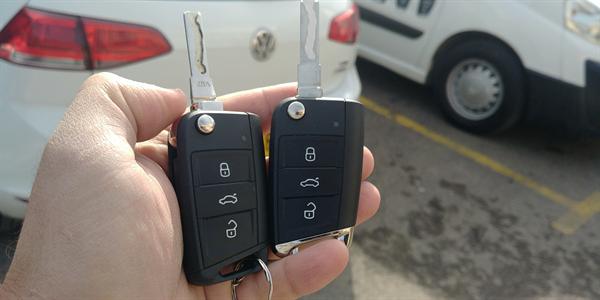 לוגו של Autokey מפתחות לרכב ומנעולן